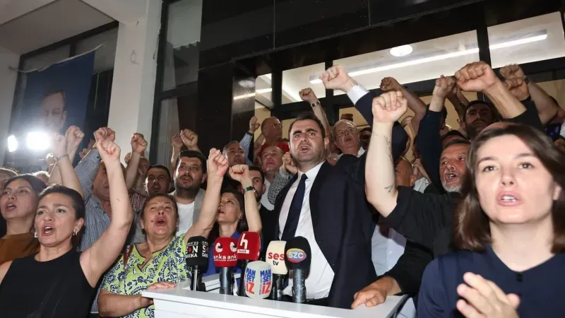 Görevden alınan Çağatay Güç: 