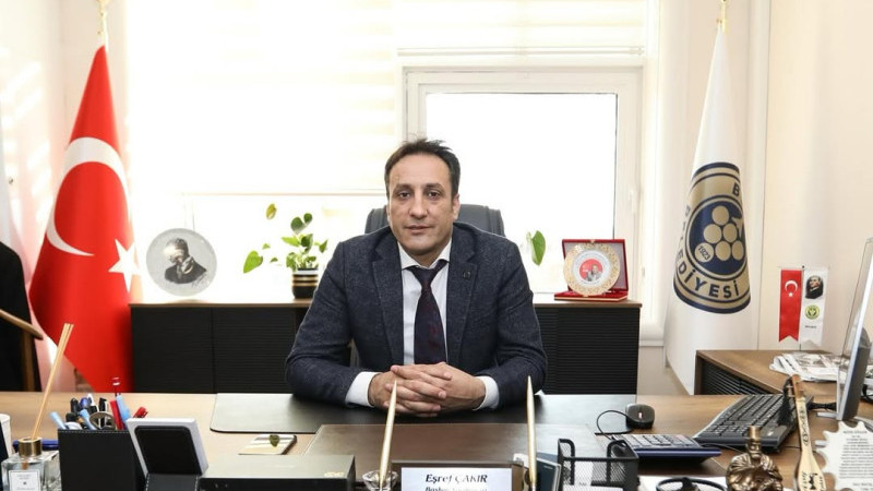 Eşref Çakır CHP’den ve Buca Belediye Başkan Yardımcılığından istifa etti