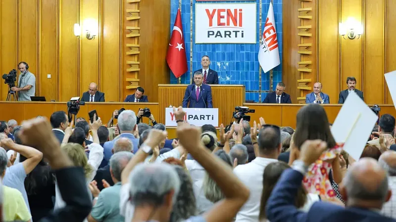 İzmir siyasetinde sıcak saatler! Kiraz kararını verdi, Tire eylül ayını bekliyor!