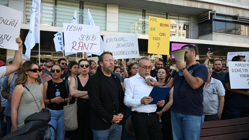 Karşıyaka’da asansör krizi: TMMOB İzmir Şubesi'nden Başkan Yıldız Ünsal’a yanıt