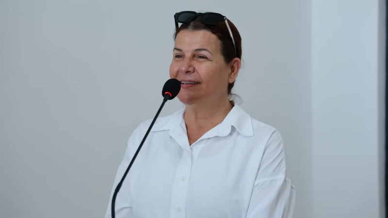 Foça Belediye Başkanı Saniye Bora Fıçı AK Parti'ye geçiyor