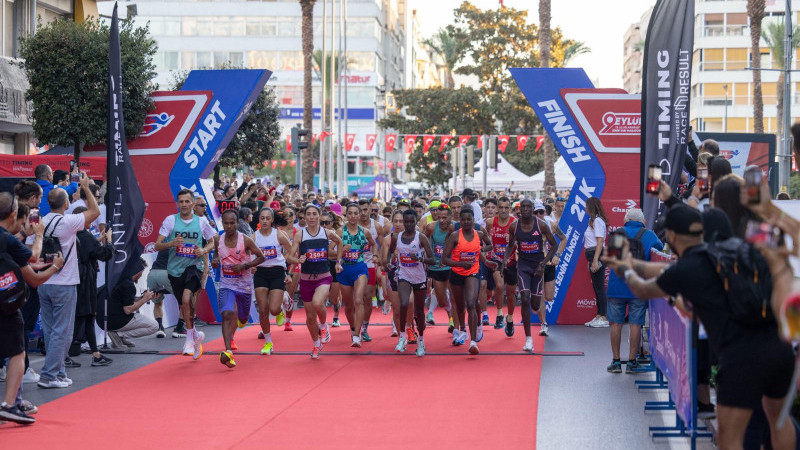 İzmir Körfezi’nde Maraton heyecanı: Yollar kapanıyor, ulaşım değişiyor