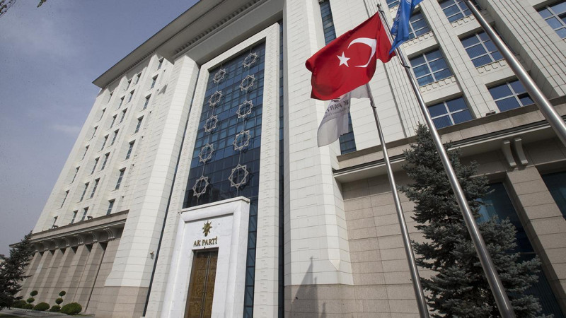 AK Parti’den belediyelere yeni düzenleme!