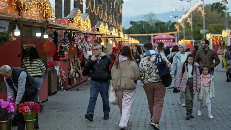 İzmir, 1 Aralık'ta renkli bir yeni yıl festivali ile buluşuyor!