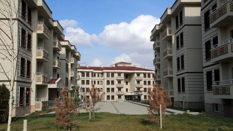 TOKİ’den Torbalı’ya büyük konut hamlesi: 1005 konut, ticaret merkezi ve cami yapılacak