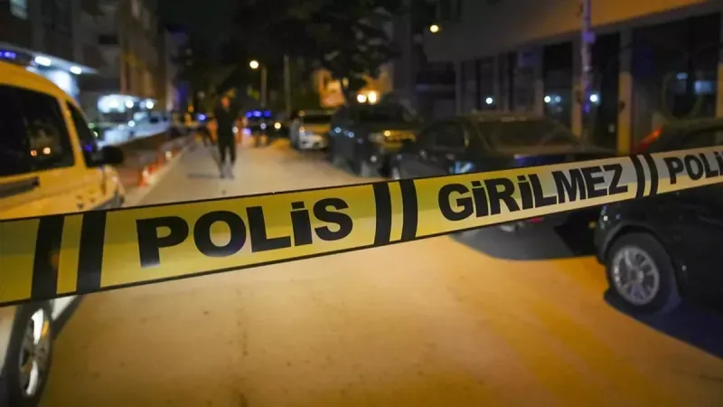 Karabağlar'da bıçaklı kavga: 1 çocuk hayatını kaybetti