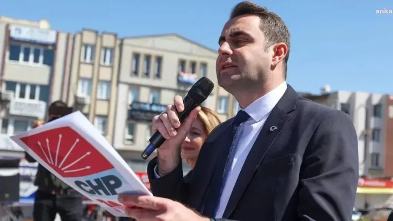 CHP'li Çağatay Güç, İzmir’e yatırım eksikliğini ve İZBAN krizini eleştirdi