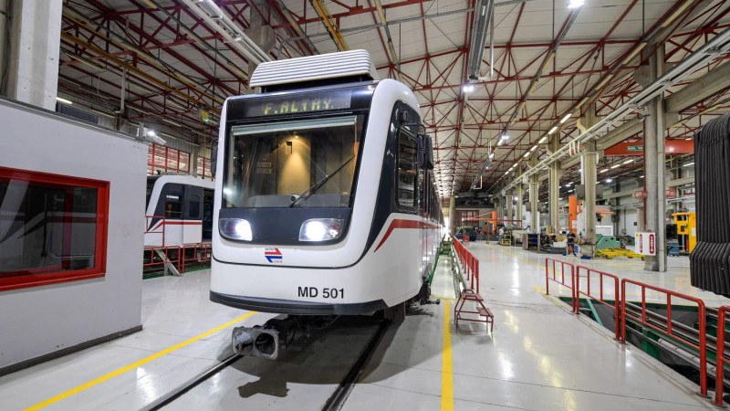 İzmir'de metro seferleri geçici olarak durdurulacak!