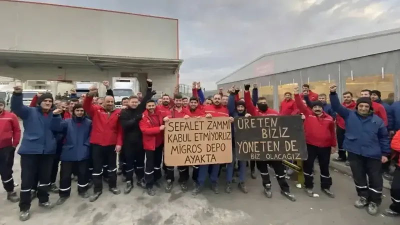 Torbalı’daki migros depo işçileri, yedinci gününde greve devam ediyor