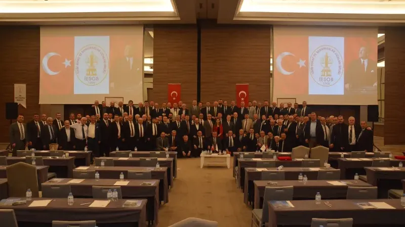 İzmir Esnafından Yalçın Ata’ya 