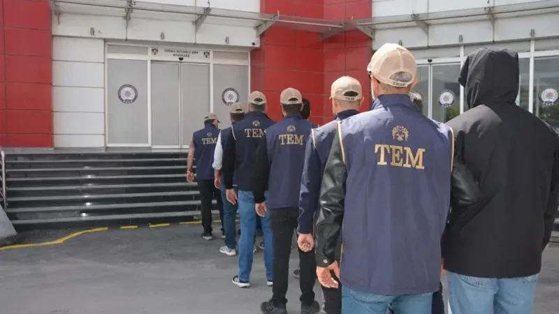 İzmir ve 16 ilde eş zamanlı fetö operasyonu
